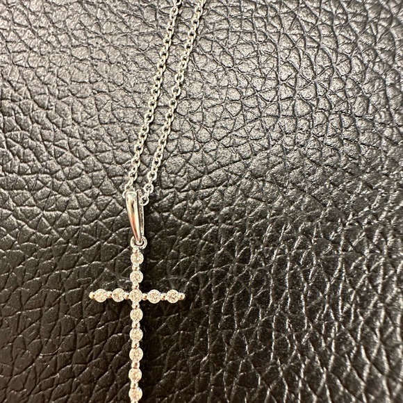 COPY - Bony Levy Diamond Cross Necklace - Picture 9 of 12
